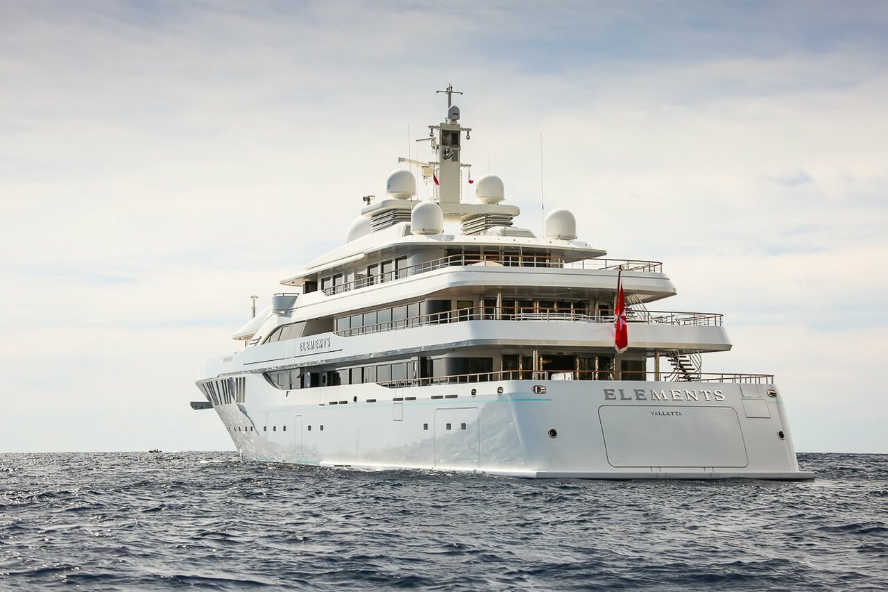 yate Elements - 80m - Yachtley & Tranquility - 91,5m - Oceanco - Al Athel