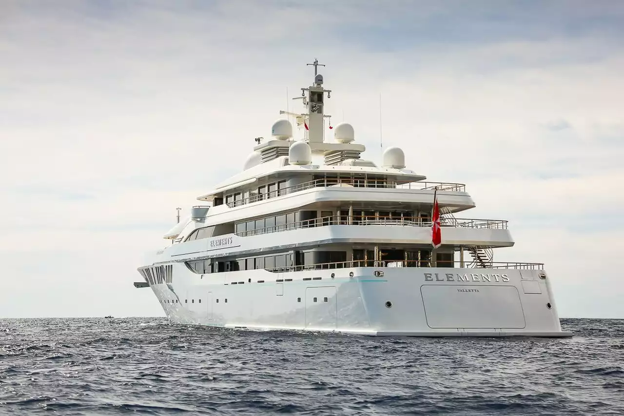 yat Elements - 80m - Yachtley & Tranquility - 91,5m - Oceanco - Al Athel