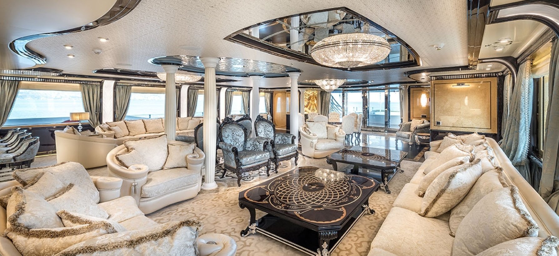 intérieur des éléments de yacht