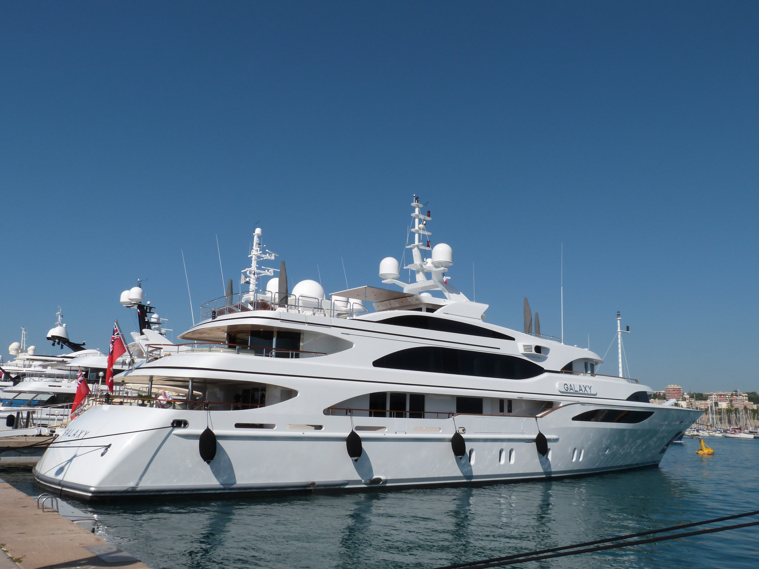 Yate GALAXY • Benetti • 2005 • Propietario Hans Thomas Gross