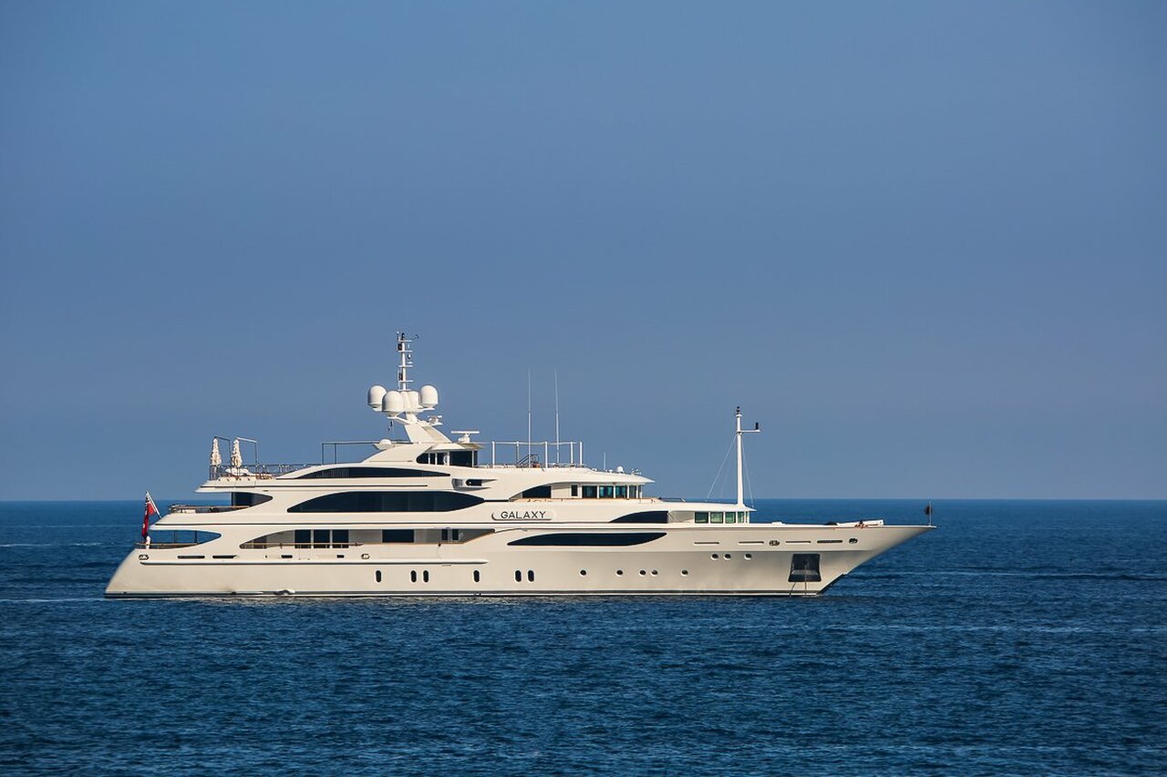 GALAXY Yacht • Benetti • 2005 • Propriétaire Hans Thomas Gross