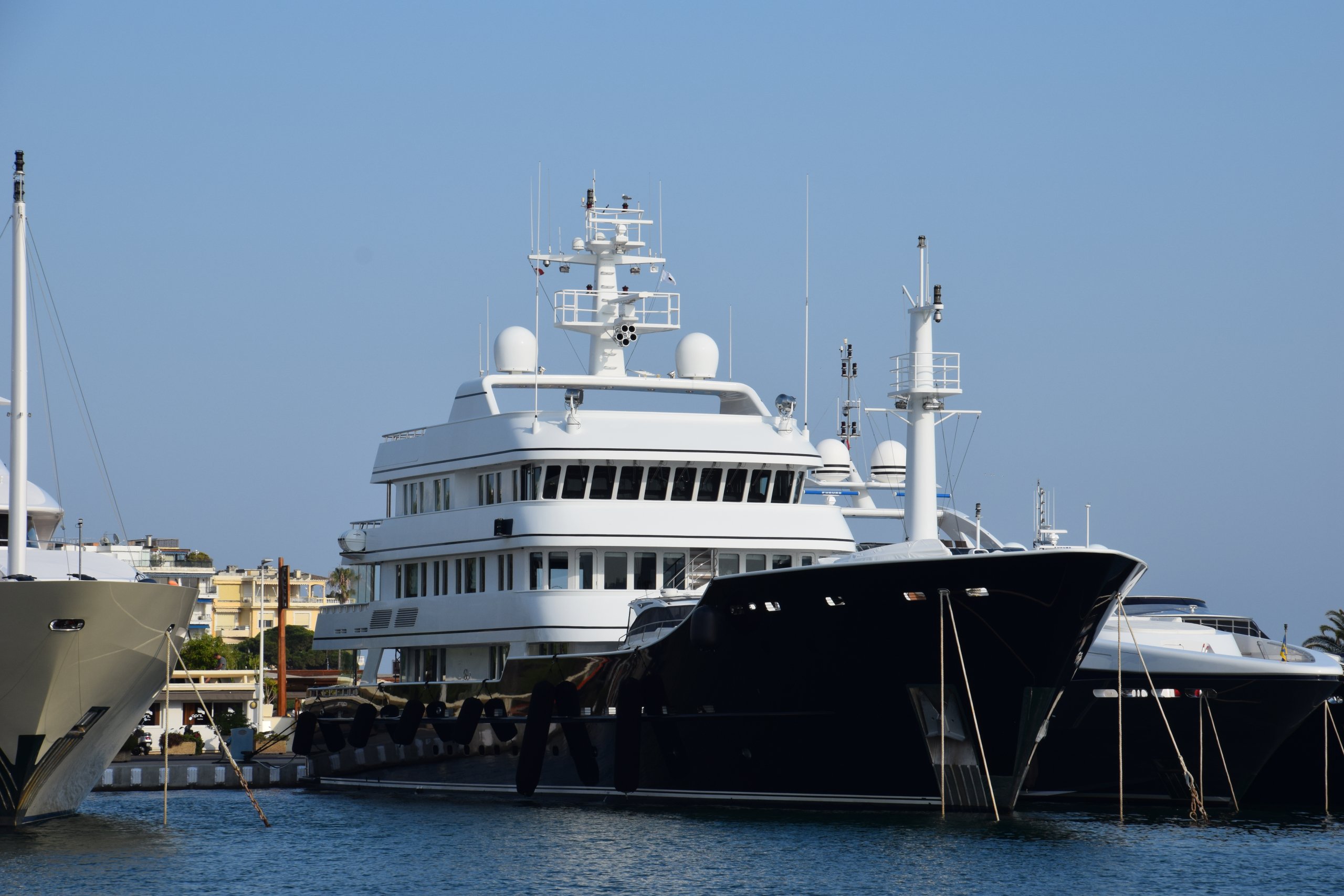 yacht Grand Rusalina – 59,6m – Trinity Yachts – Rustem Teregulov