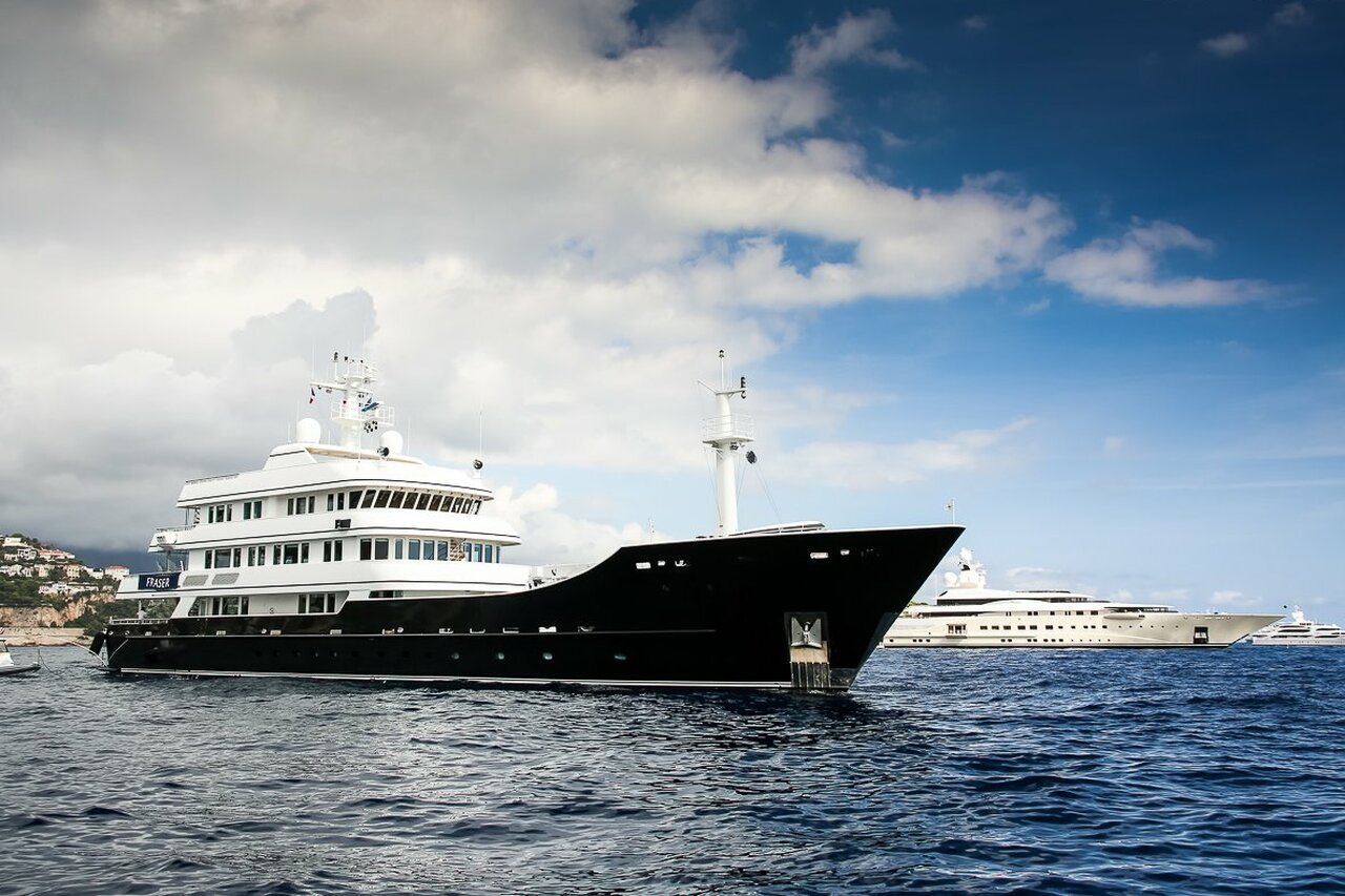 yacht Grand Rusalina – 59,6m – Trinity Yachts – Rustem Teregulov