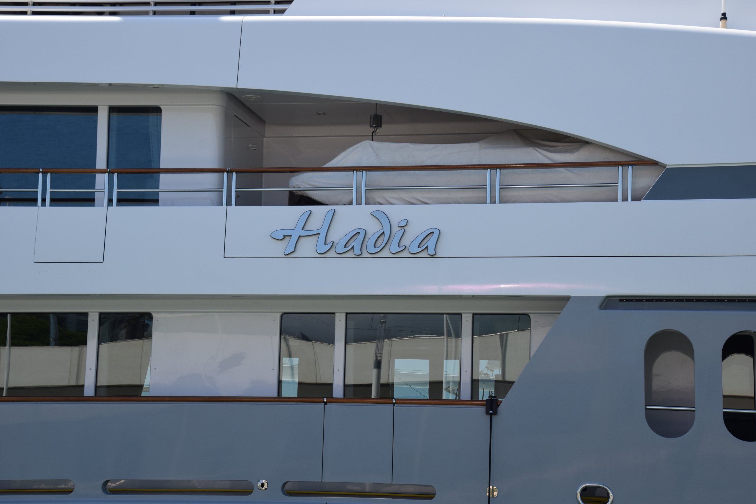 yacht Hadia – Hakvoort – 2006 – Abdul Latif Jameel 