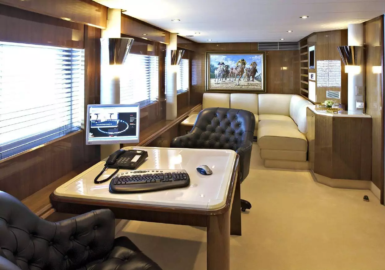 yacht Lady A interior