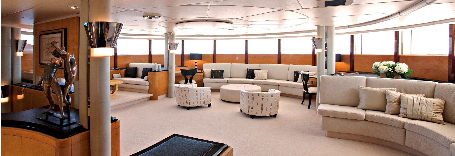 yacht Lady A interior