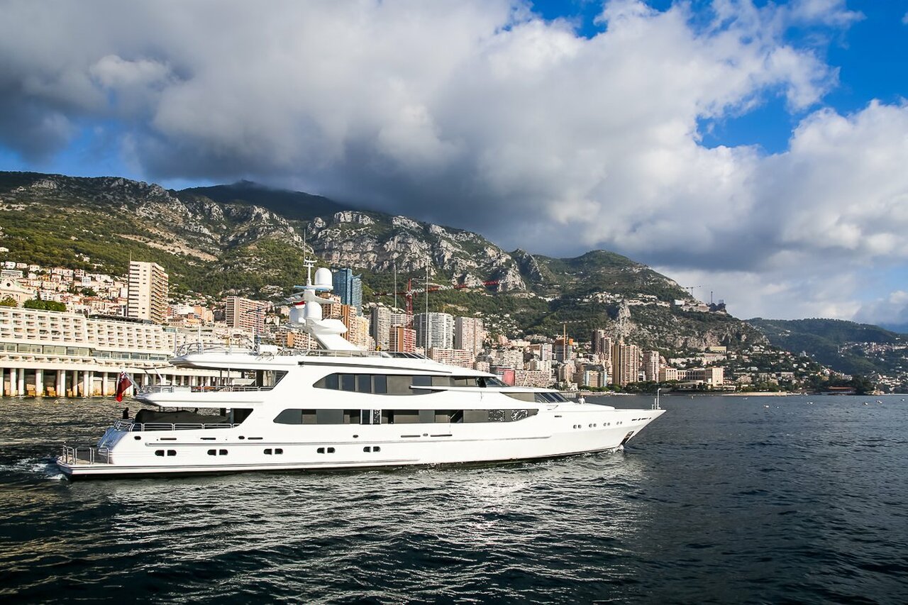 yate Lazy Z – 51,4m – Oceanco – Mortimer Zuckerman