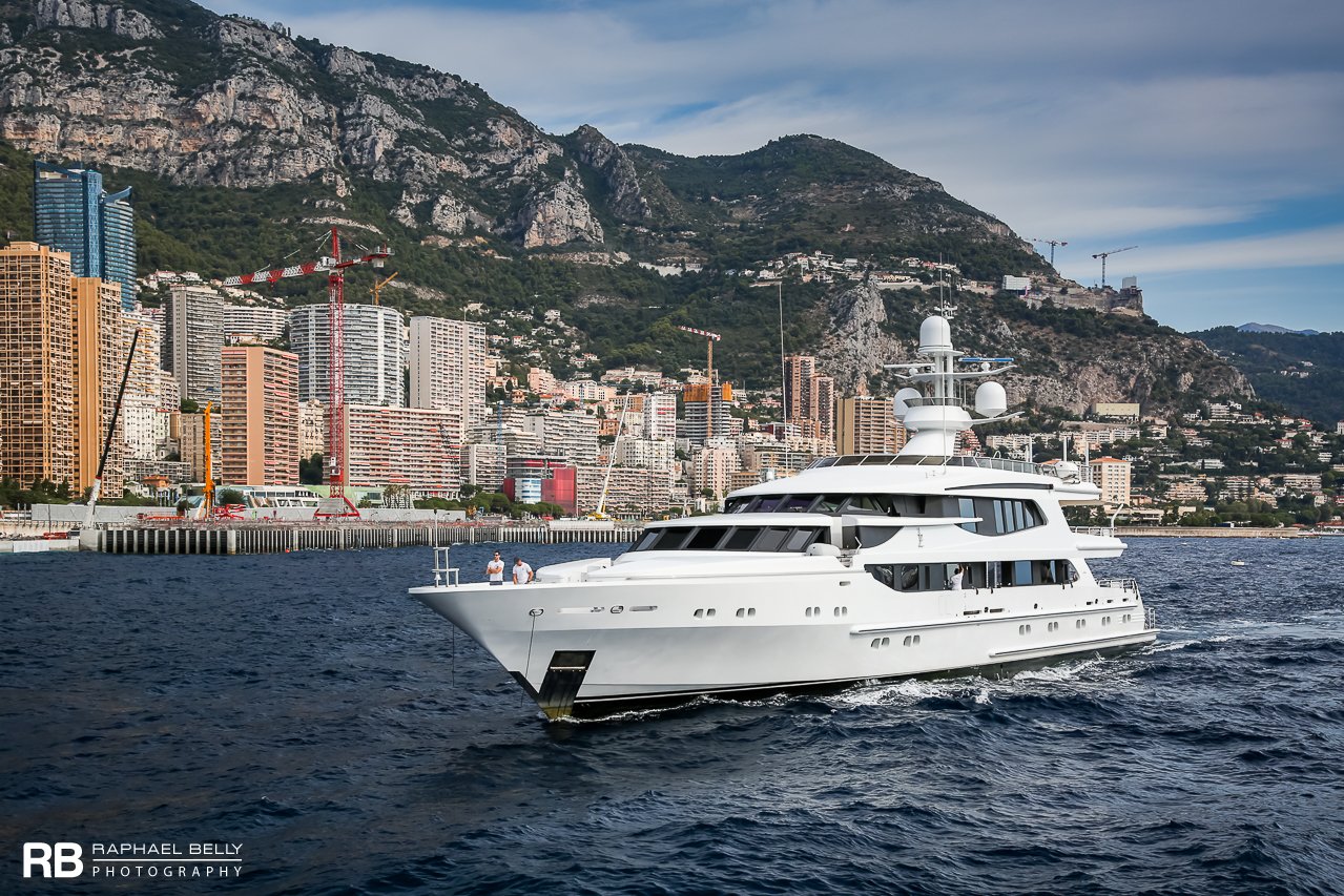 Yacht Lazy Z – 51,4 m – Oceanco – Mortimer Zuckerman