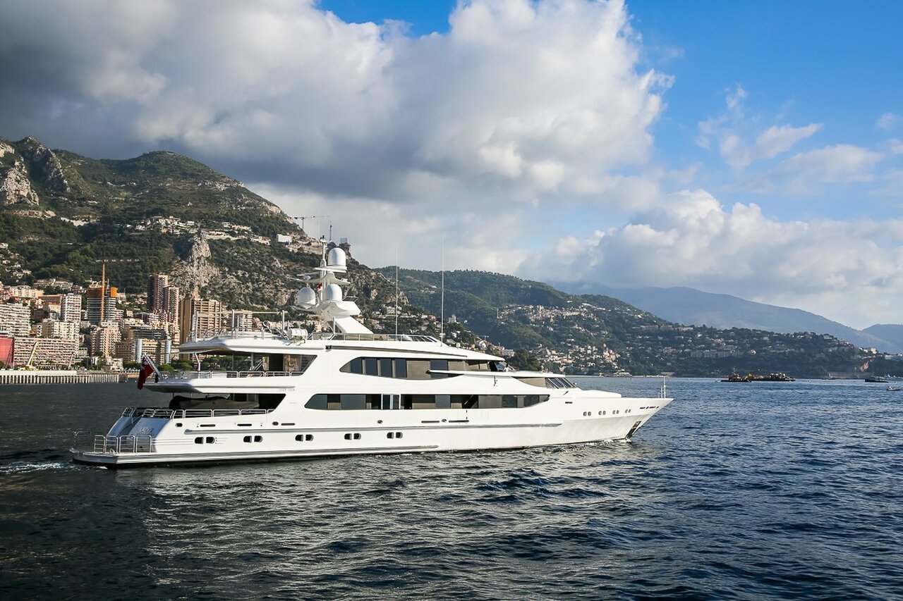 yat Lazy Z – 51,4m – Oceanco – Mortimer Zuckerman