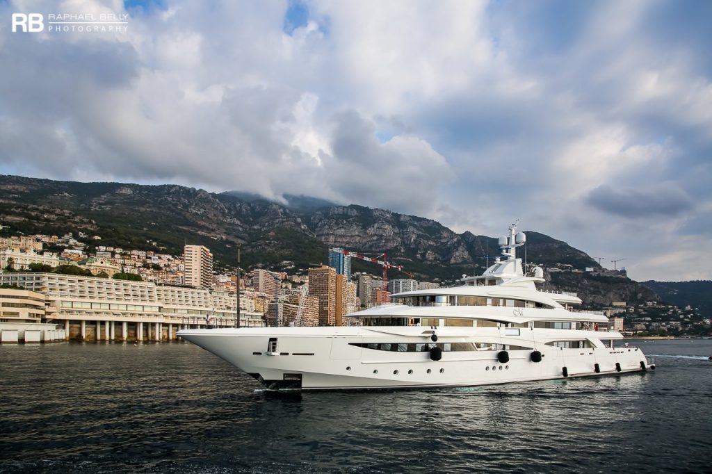 superyacht mimtee owner