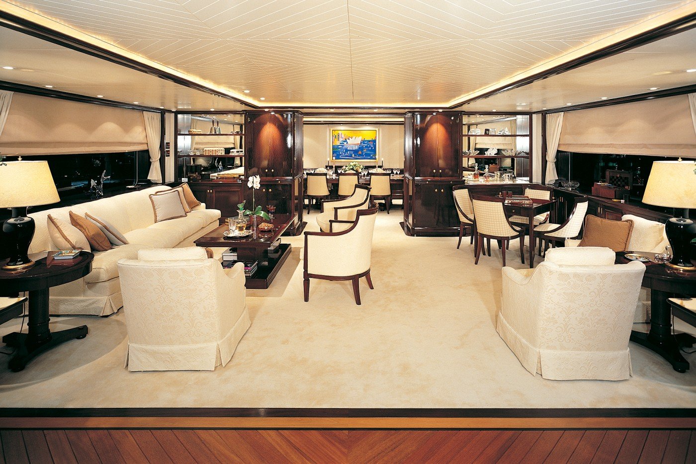 Innenraum der Pendennis-Yacht MOATIZE