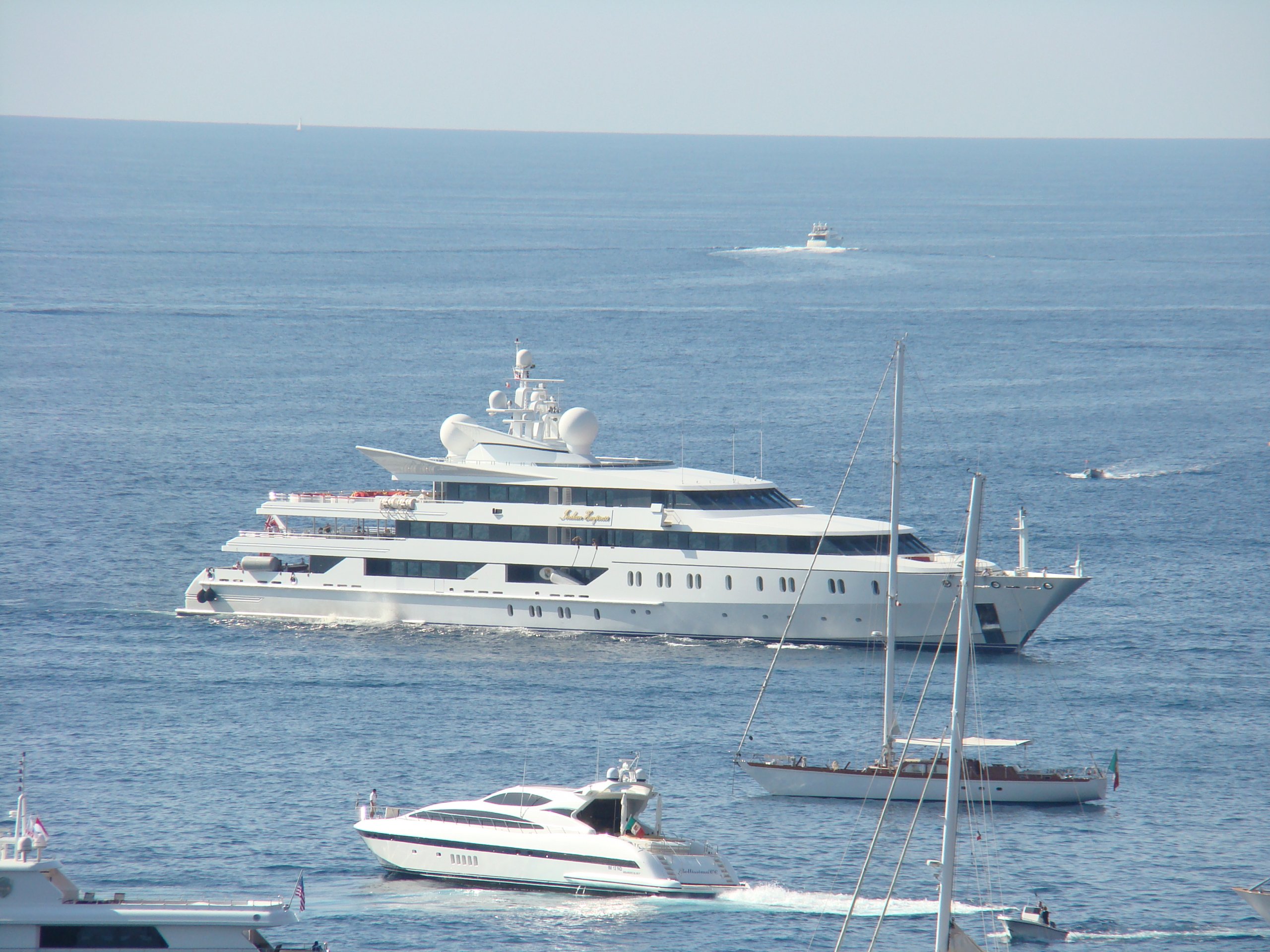 H3 Yacht • Oceanco • 2000 • propriétaire Waleed bin Ibrahim