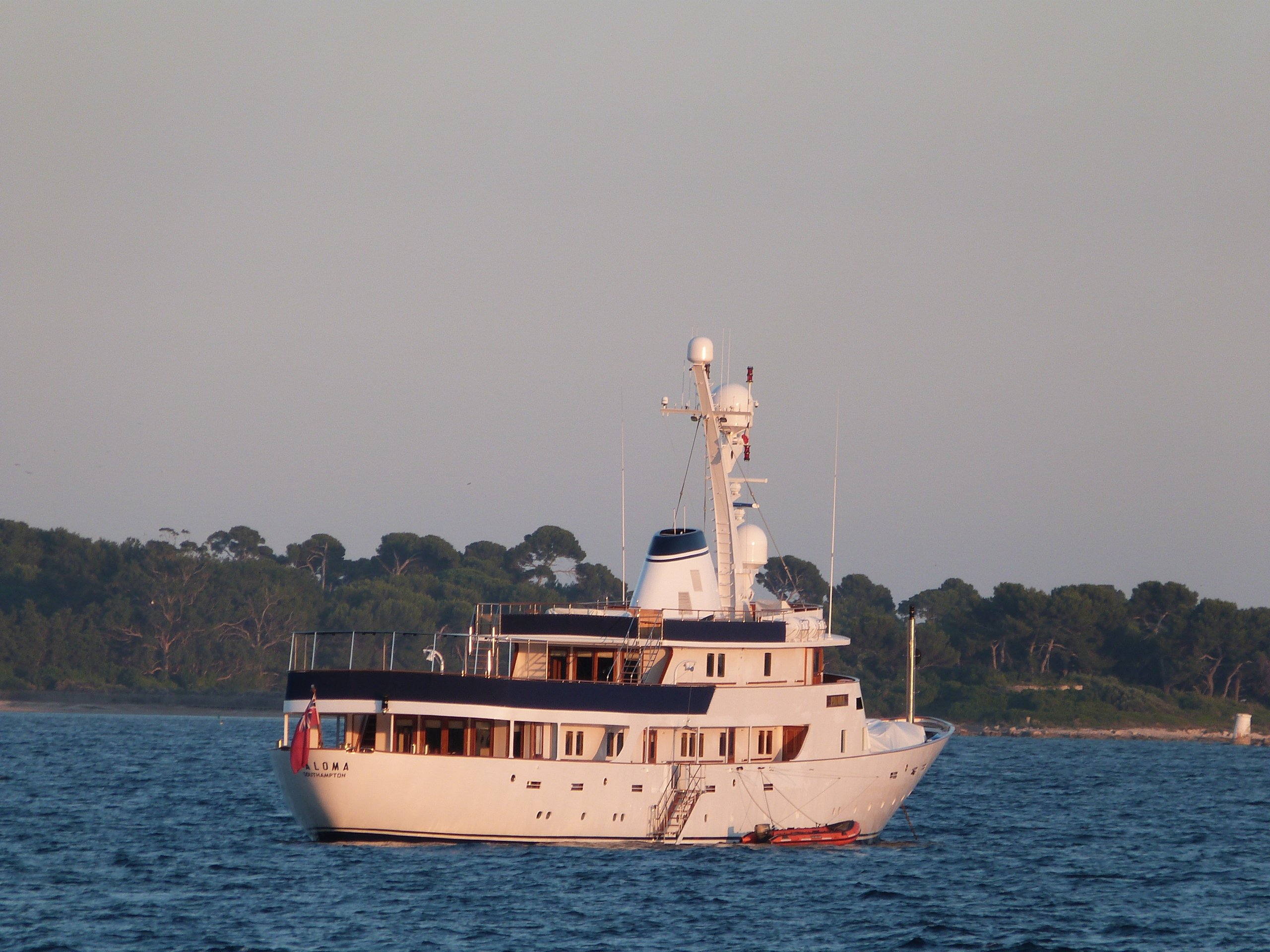 PALOMA Yacht • Ishikawajima-Harima • 1965 • Propriétaire Vincent Bolloré