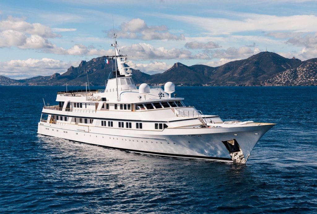 yat Sanoo – Feadship – 1979 – Omar Kutayba Alghanim