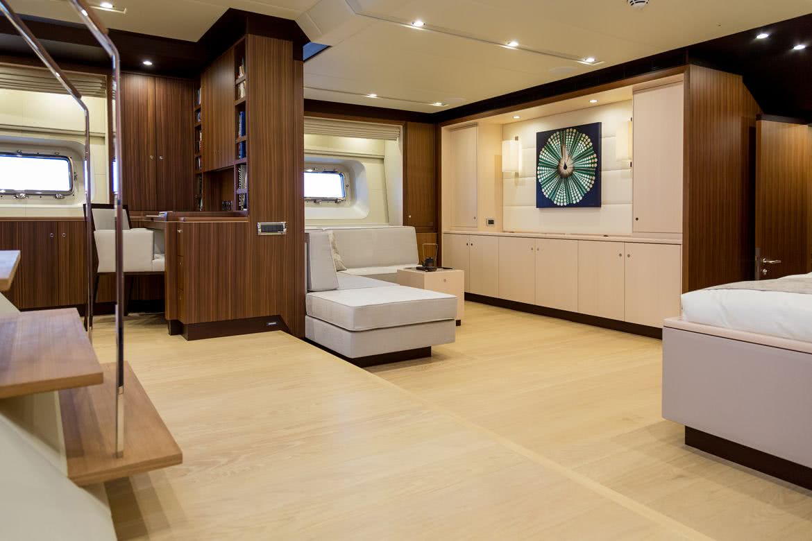 interno dell'yacht Sea Eagle