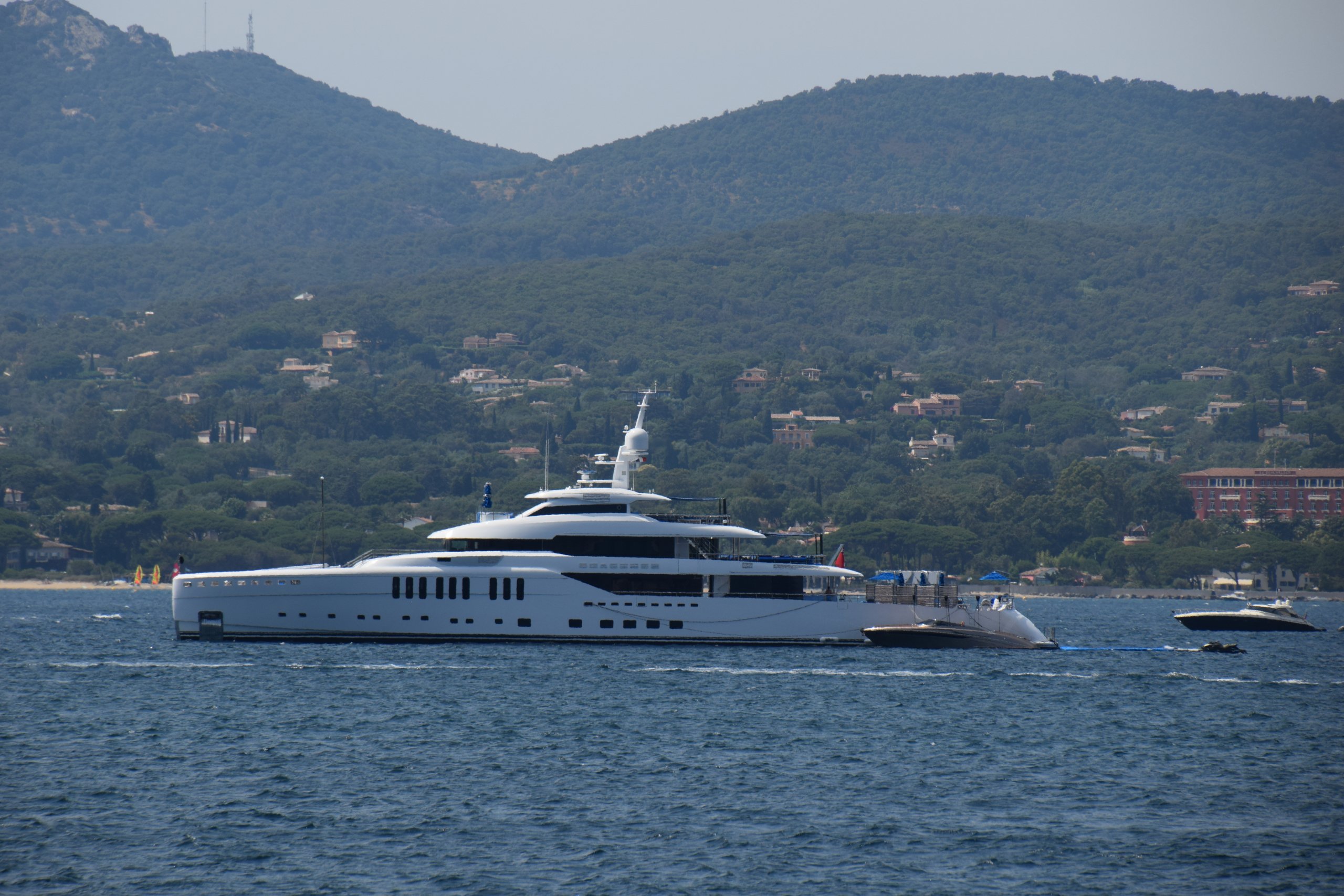 SEASENSE Yacht • Benetti • 2018 • Owner Charles Cohen