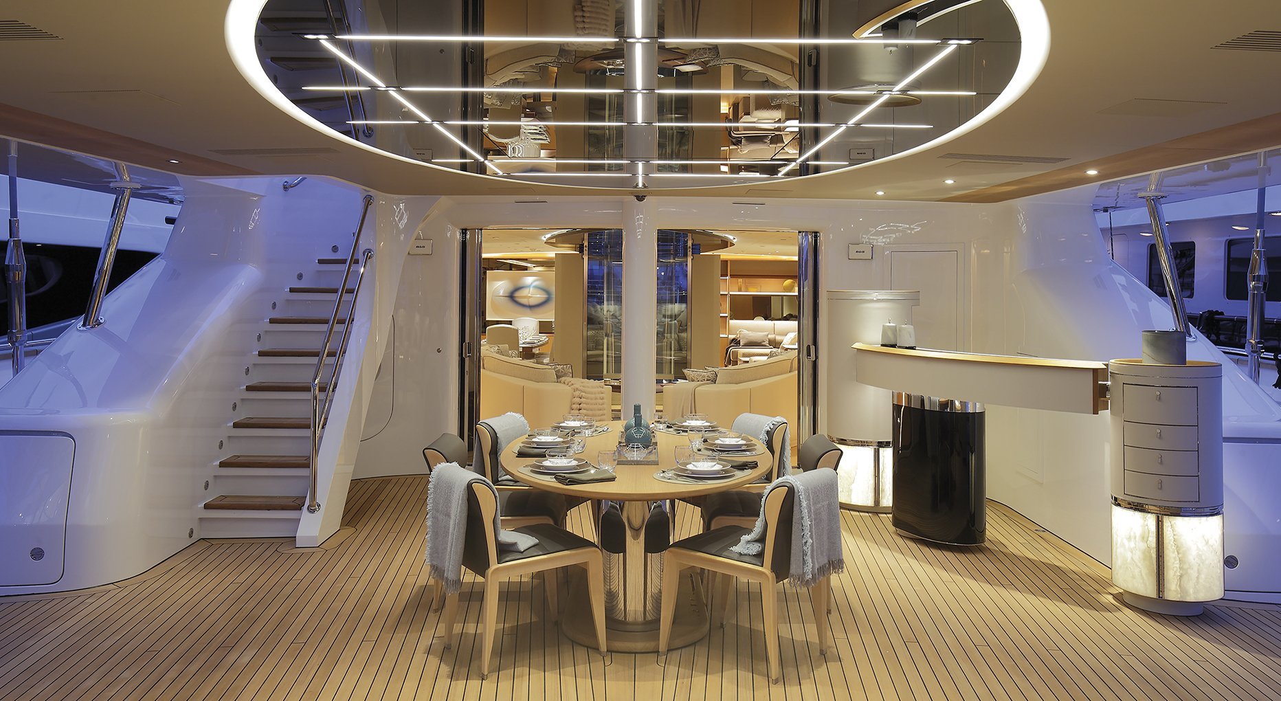 Perini Navi jacht Seven interieur 