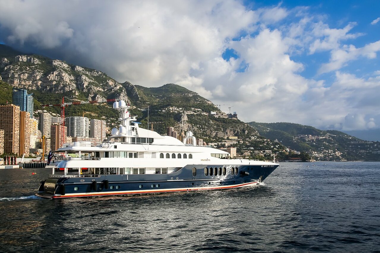 sirona iii yacht owner