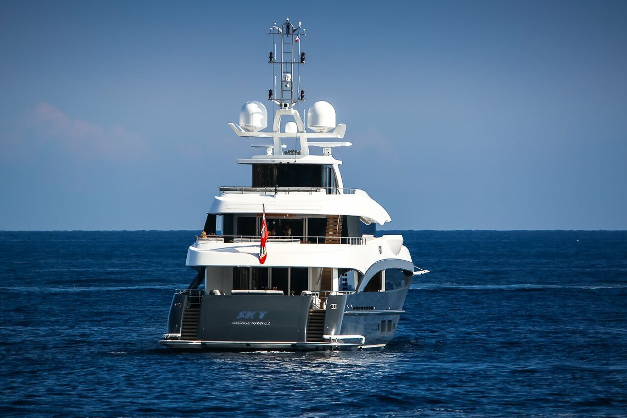 Sky yacht - 50,5m - Heesen - owner Igor Kesaev