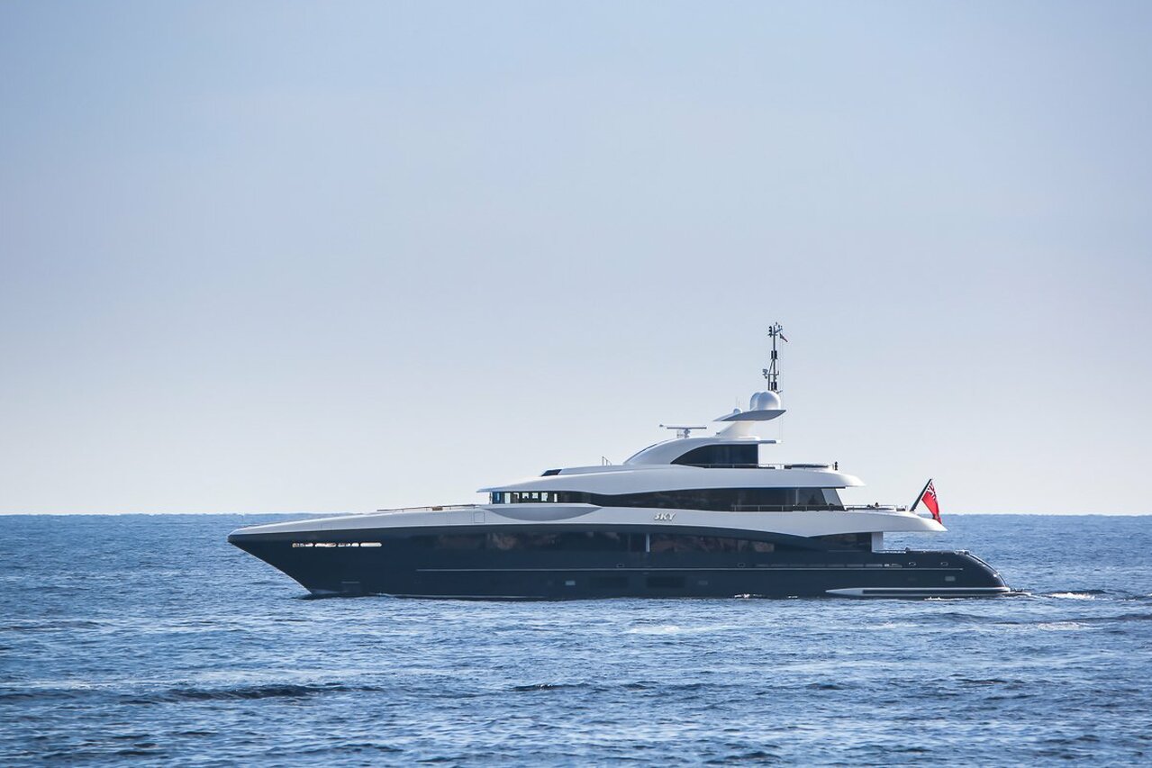 Небесная яхта - 50,5м - Heesen - владелец Игорь Кесаев