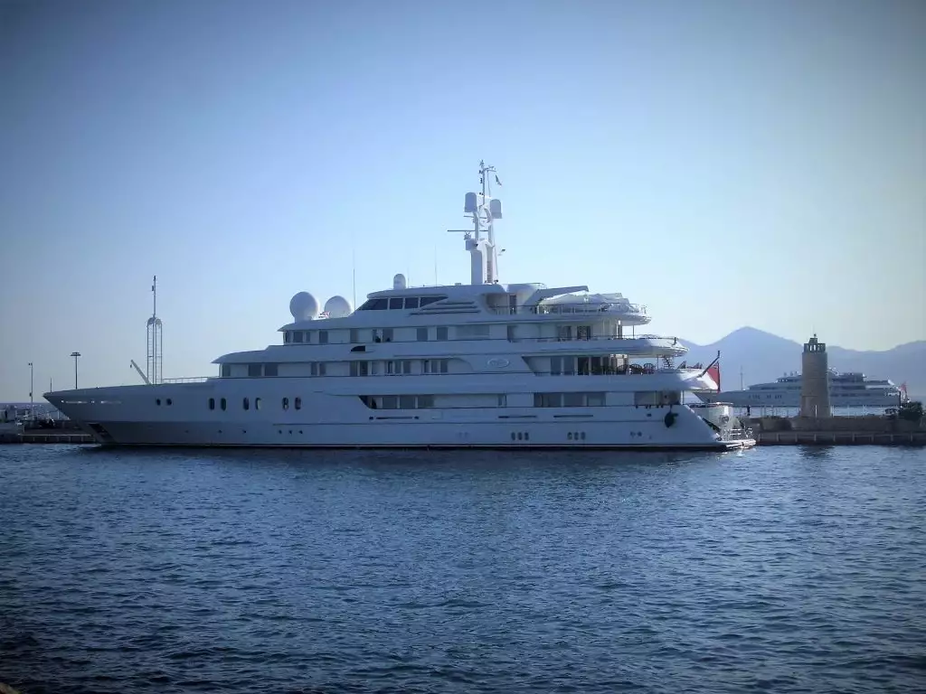 TUEQ Yacht • Van Der Giessen • 2006 • Proprietario King Salman dell'Arabia Saudita