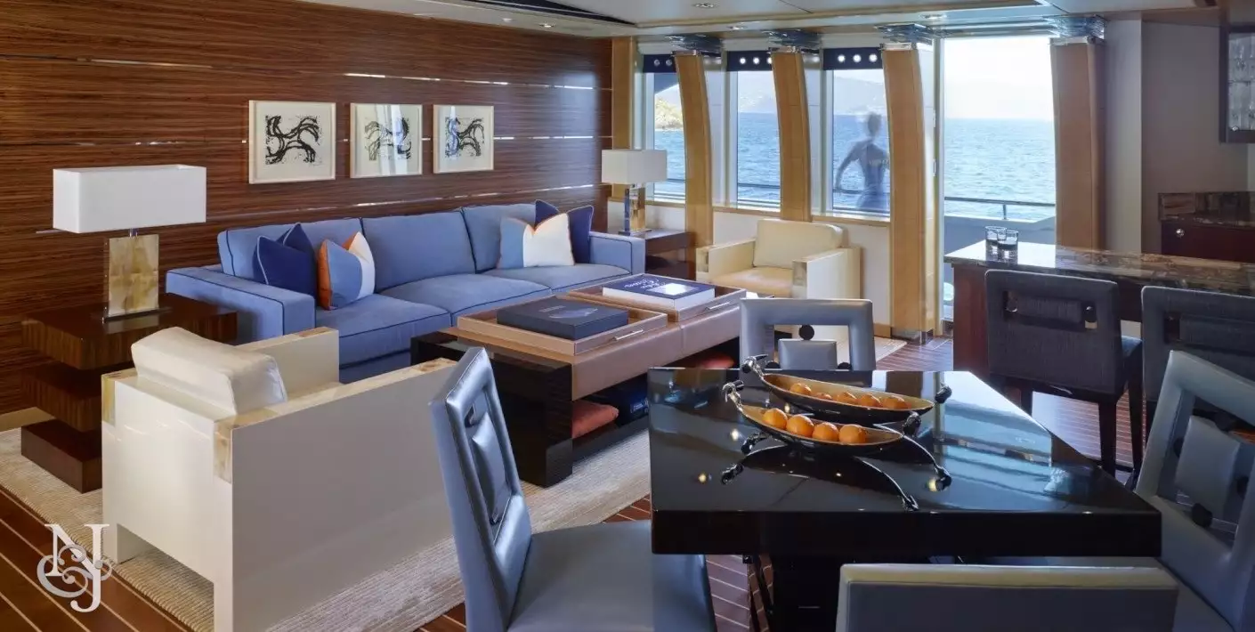 Intérieur du Delta Marine Yacht Victoria del Mar