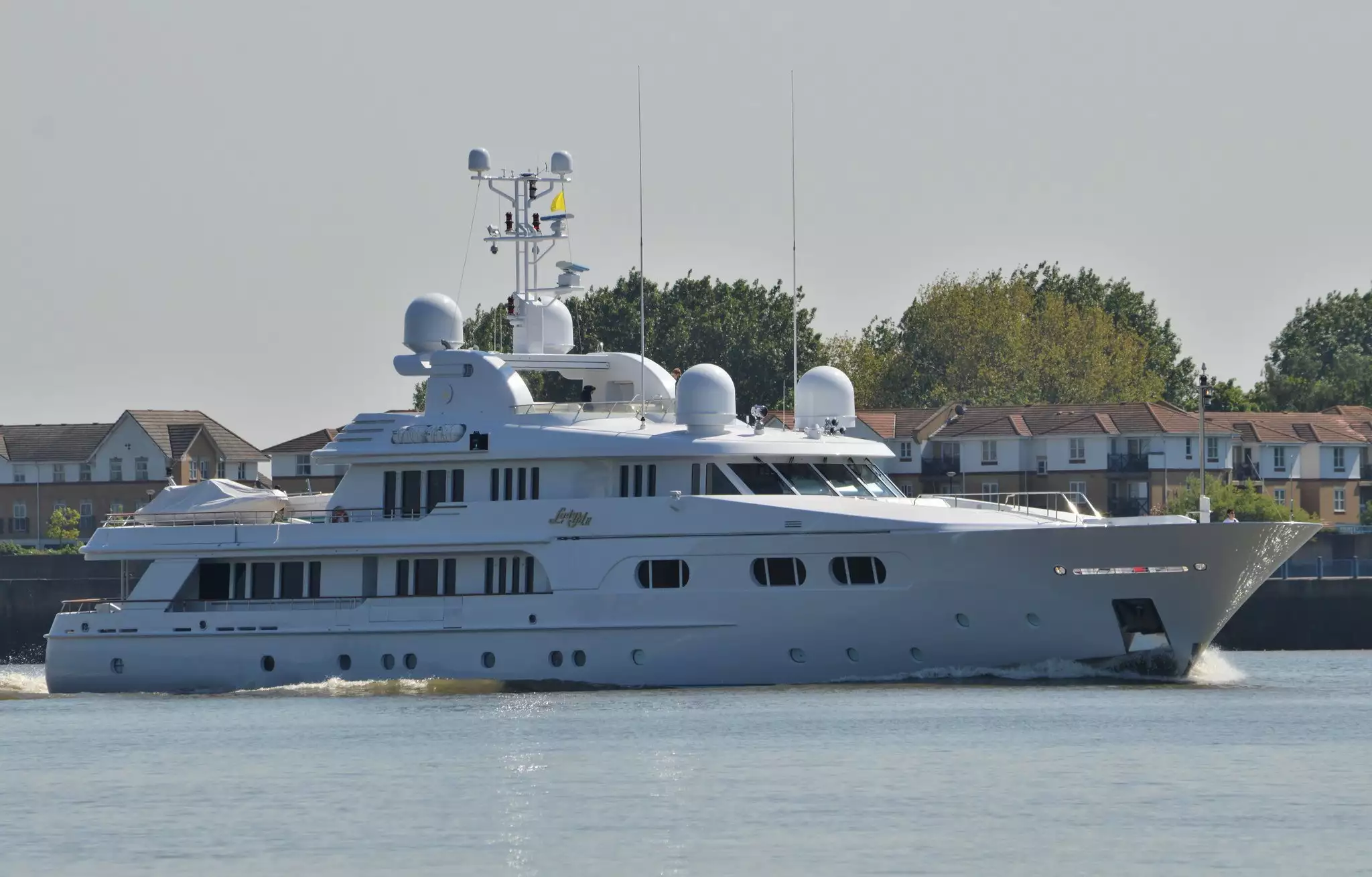 MY LADY Yacht • My Lady • Hakvoort • 1994 • Propriétaire Lord Ashcroft de Chichester