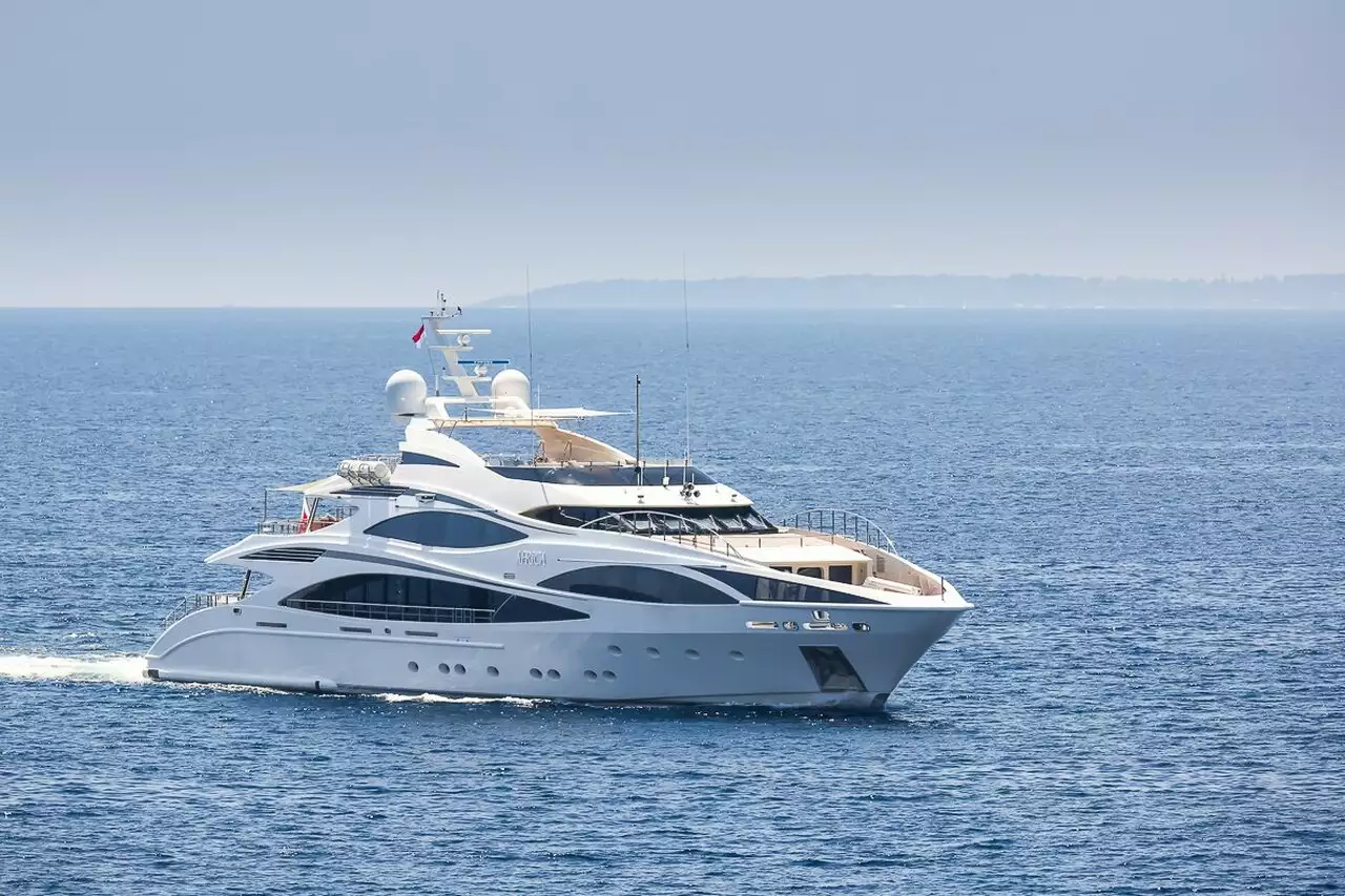 Afrika – 47m – Benetti – Toni Fingerroos