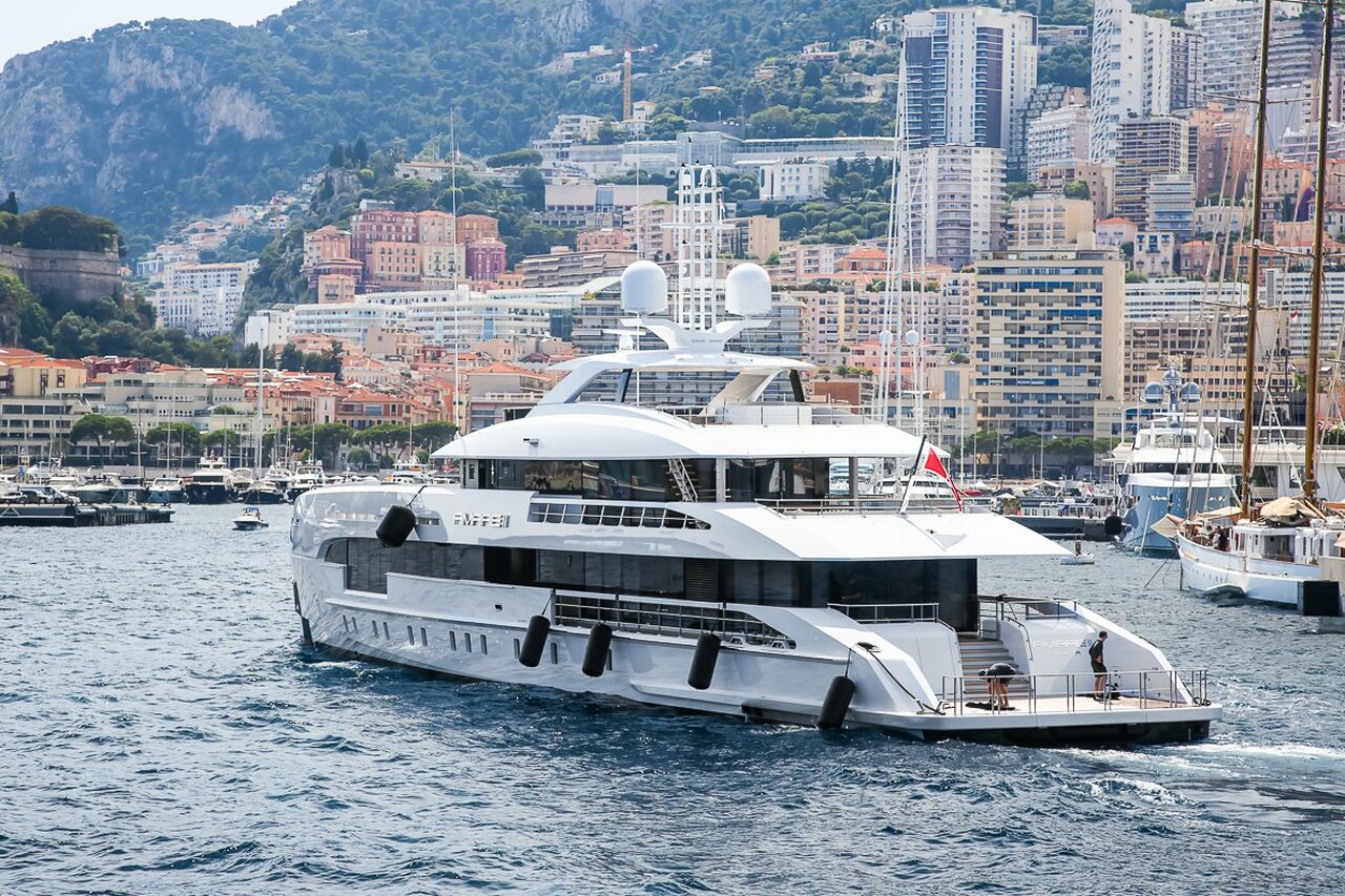 yate Amare II – Heesen – 2020 – Ola Rollen 