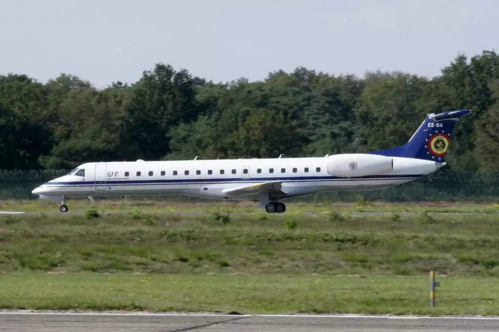 CE-04 Embraer ERJ-145LR Belgische Luftwaffe