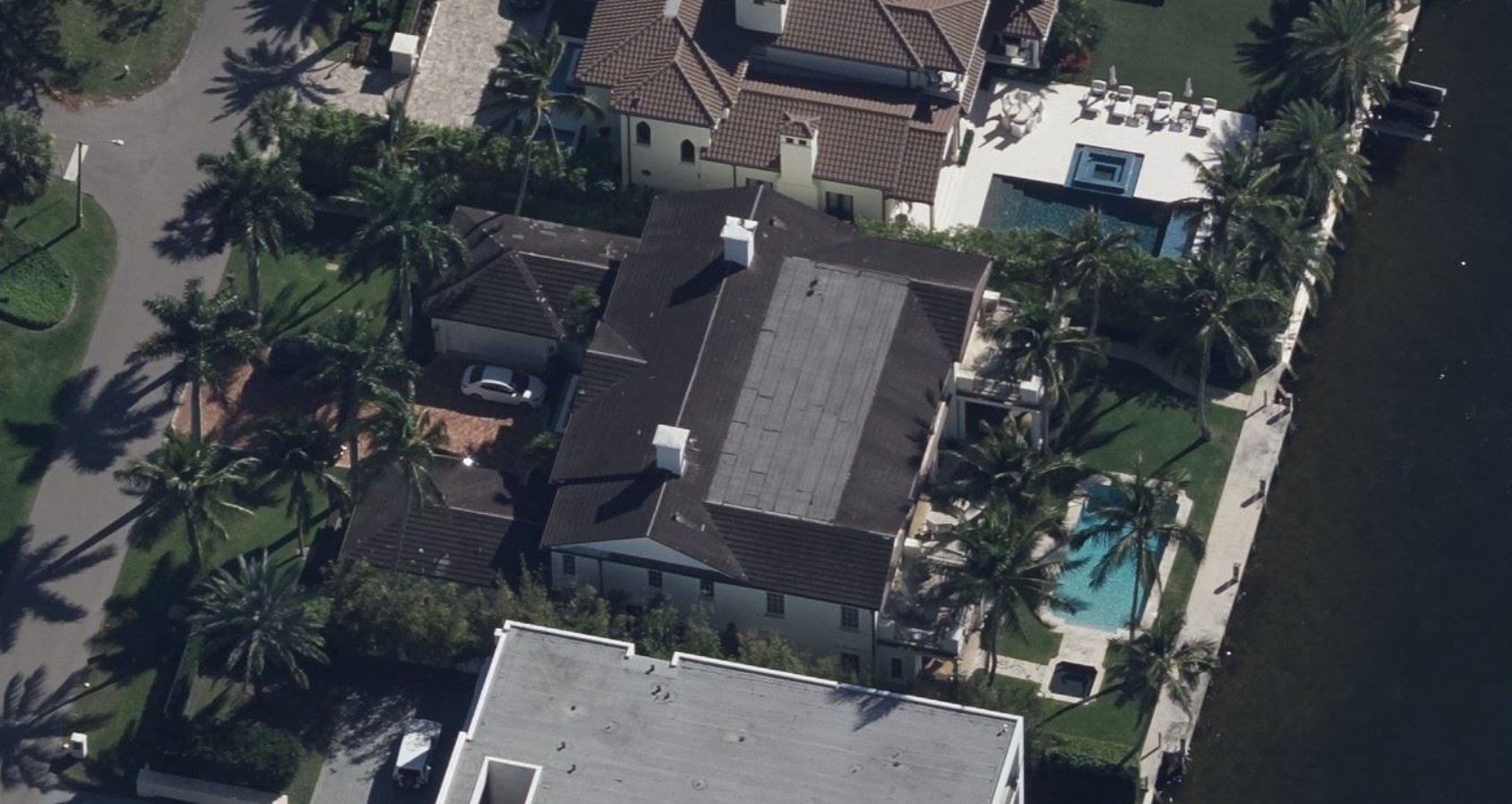 DAN DAGESSE • Net Worth $100 million • House • Yacht • Private Jet