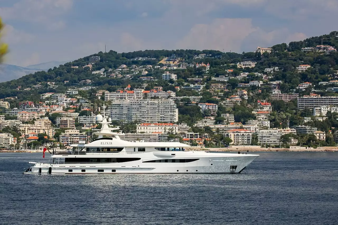 GIGAGI Yacht • (İksir) • Amels • 2016 • Sahibi Rob Thielen