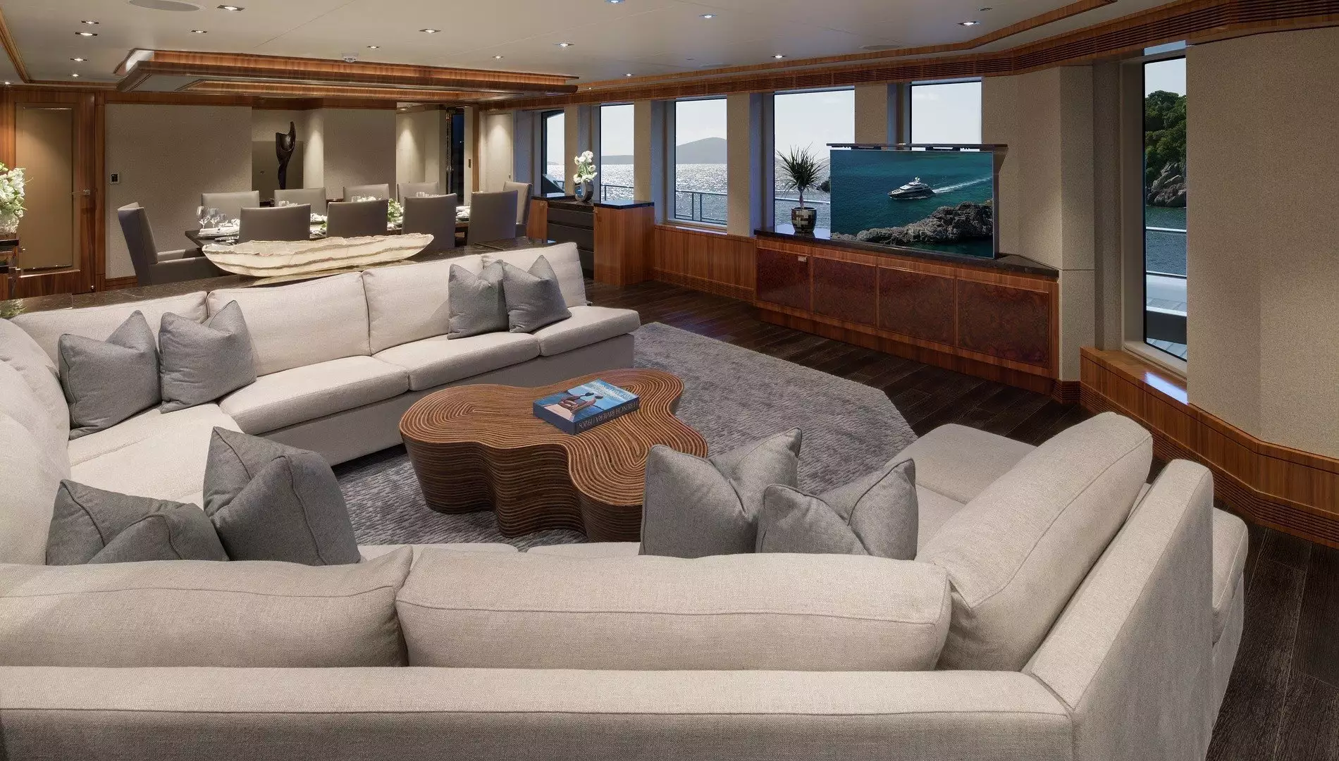 Design d'intérieur de yacht JQB
