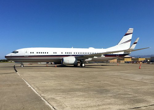 N310AG B737 BBJ Mark Getty