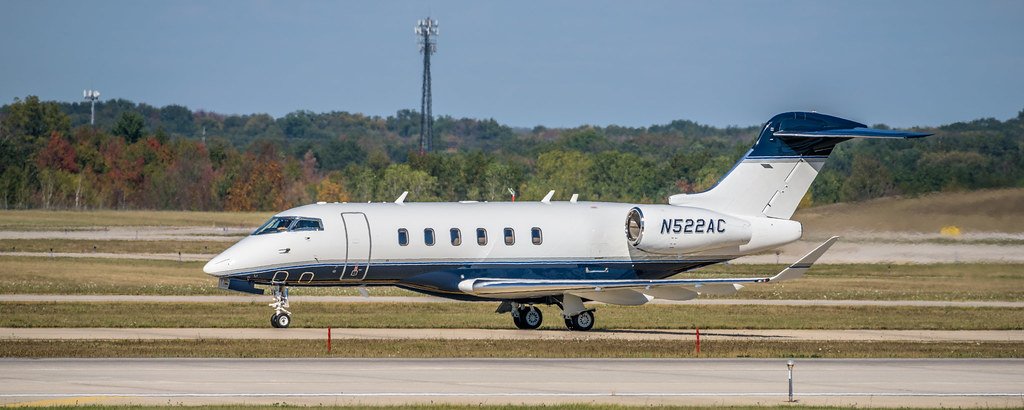 N522AC Bombardier-uitdager Steve van Andel