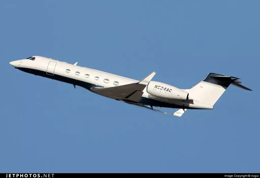 N524AC G550 ਸਟੀਵ ਵੈਨ ਐਂਡੇਲ