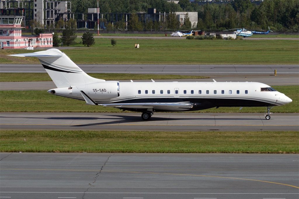 S5-SAD Bombardier Global 6000 Sergueï Adoniev