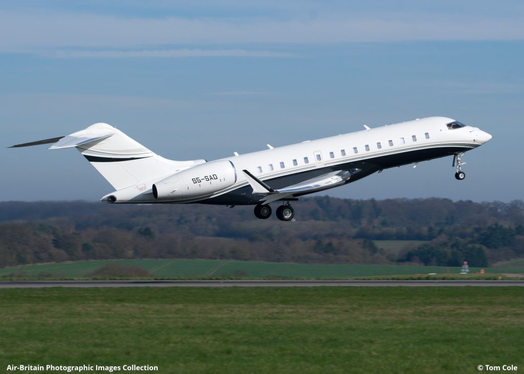 S5-SAD Bombardier Global 6000 Sergej Adoniev