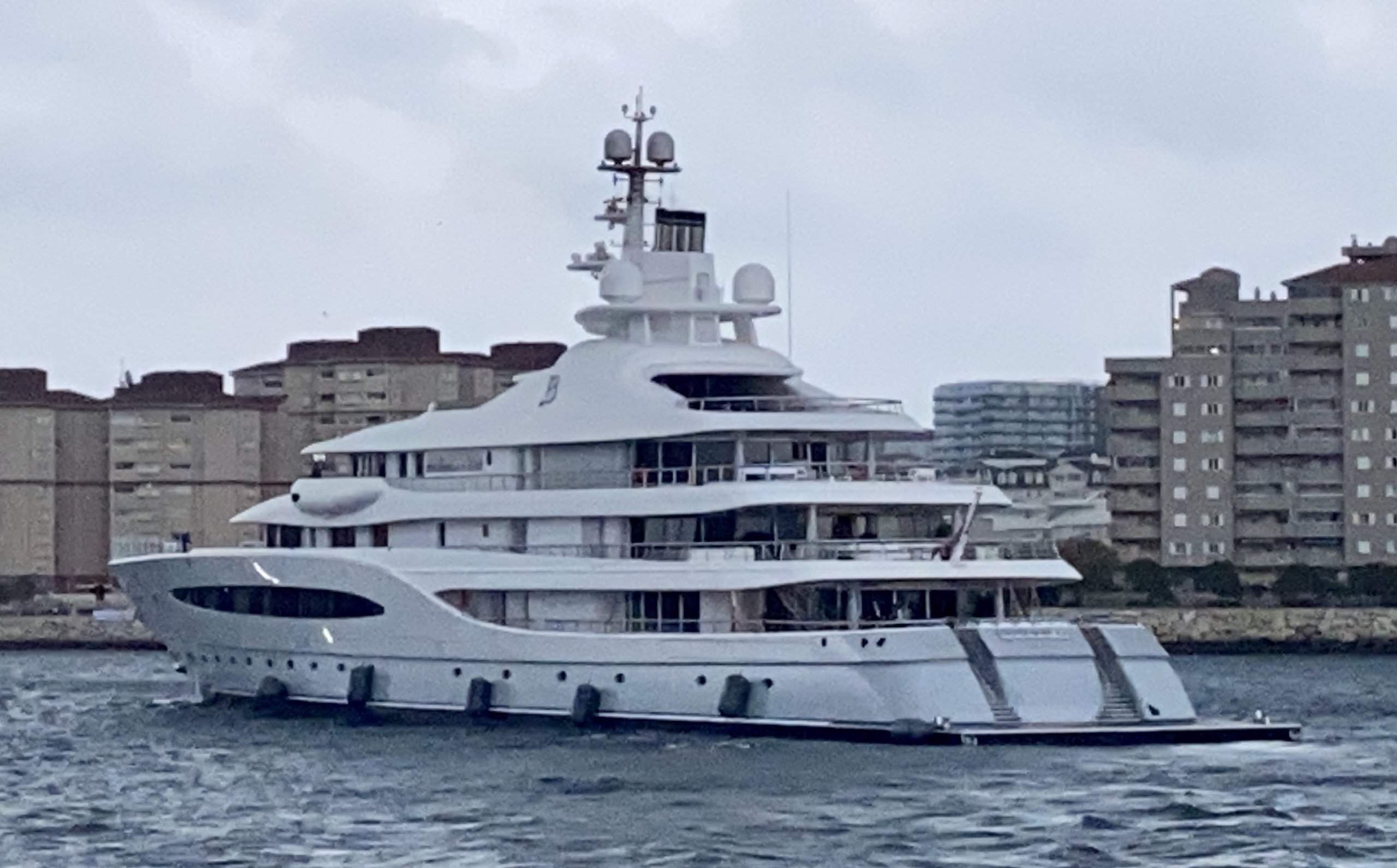 Yacht Mayan Queen – Blohm Voss – 2008 – Alberto Bailleres