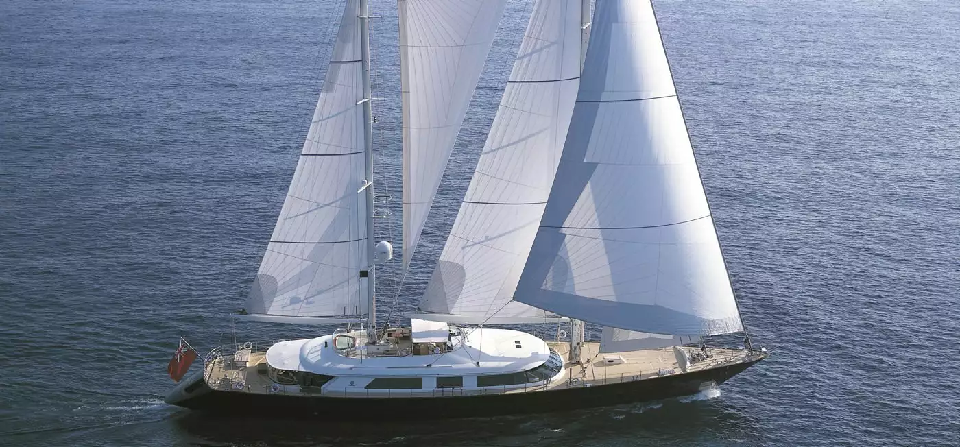 velero Atmosphere – Perini Navi – 2000 – Propietario Georges Cohen