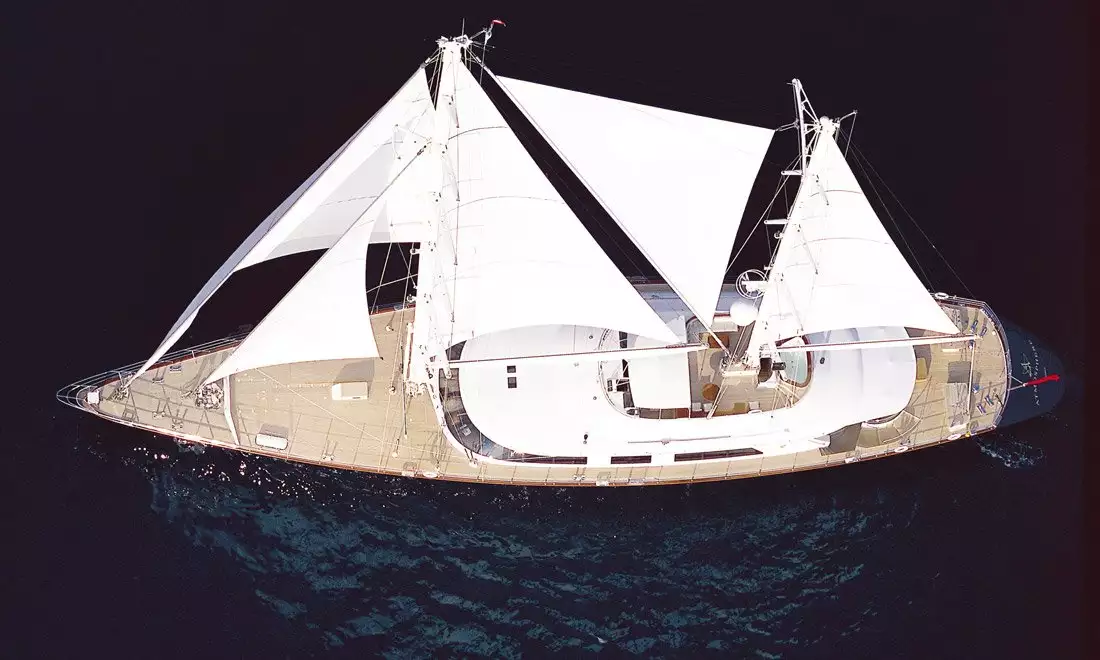 парусная яхта Атмосфера – Перини Нави – 2000 г. – Владелец Жорж Коэн