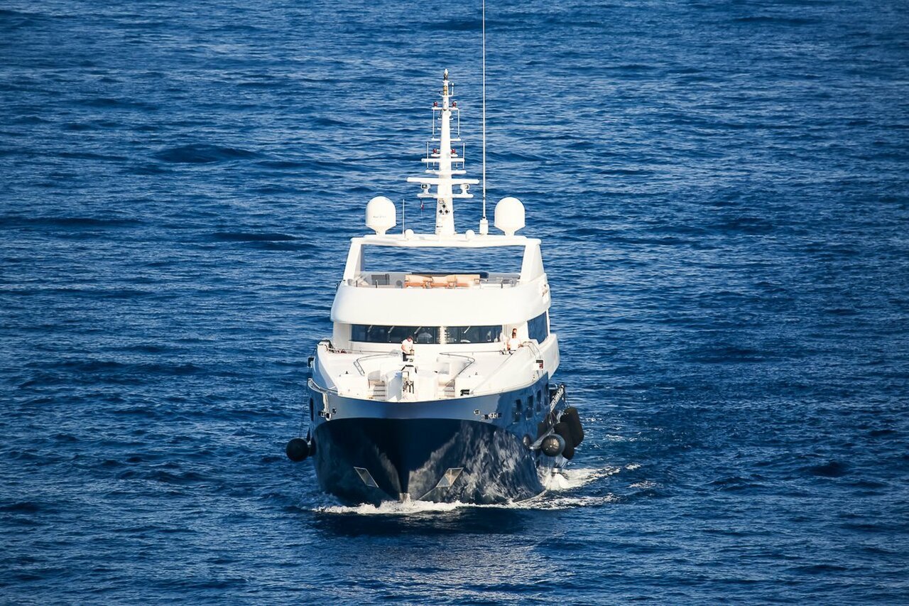 yacht AVANGARD II – 2008 – Cyril Minovalov