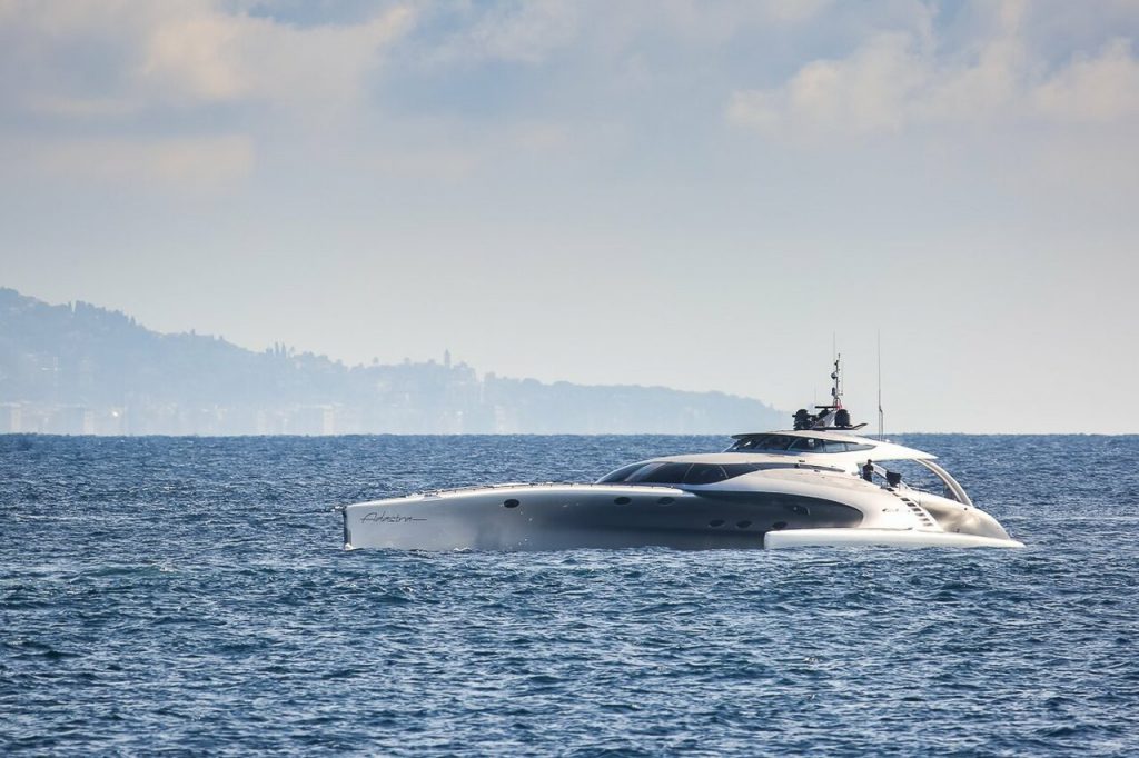 Yacht Adastra – 42,5 m – McConaghy Boats – Antony Marden