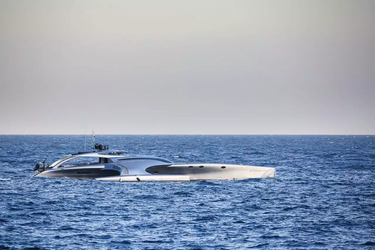jacht Adastra – 42,5m – McConaghy Boats – Antony Marden