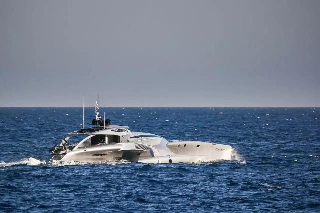яхта Adastra – 42,5м – McConaghy Boats – Энтони Марден