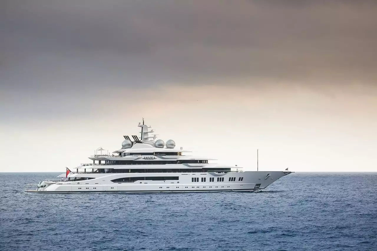 AMADEA Yacht • Lurssen • 2017 • Propriétaire Suleiman Kerimov