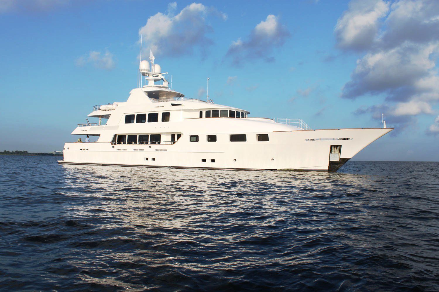 Yacht Aquasition – Trinity – 2010 – Dan Dagesse