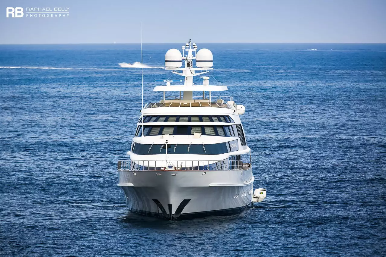 yacht Azzurra II – 48m – CRN – Jürg Marquard