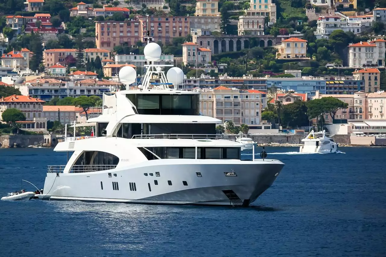 yacht Appartient – 50m – Couach -Alexey Reznikovich