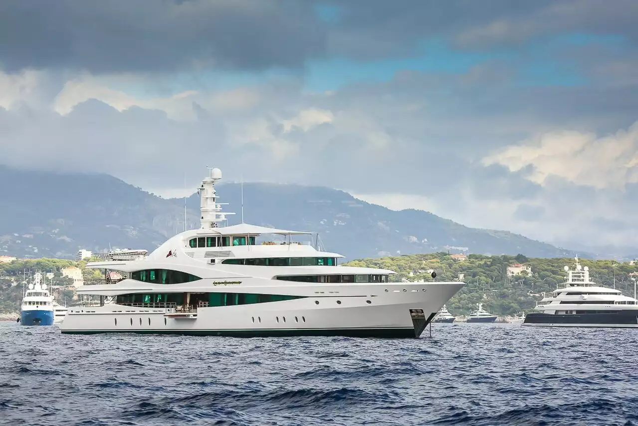 yacht Lady Christine – 68m – Feadship – Lord Irvine Laidlaw 